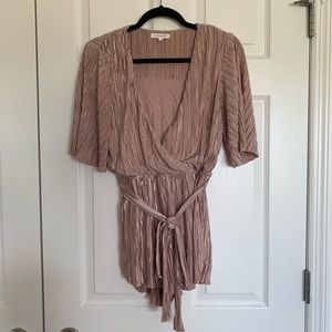 Blush Pink Romper - Offers Welcome 🧡